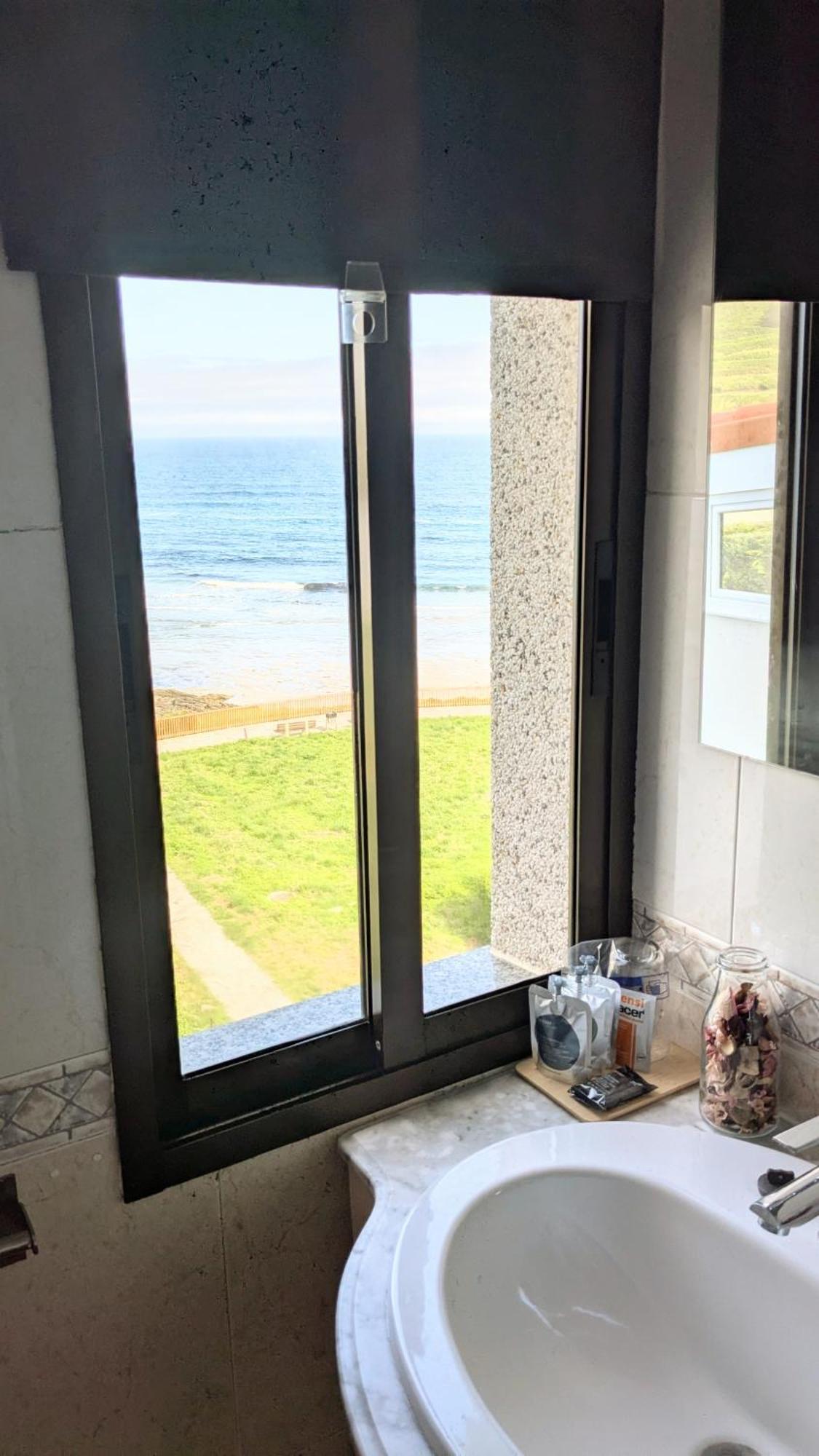 Pension Club Del Mar Cayón Εξωτερικό φωτογραφία
